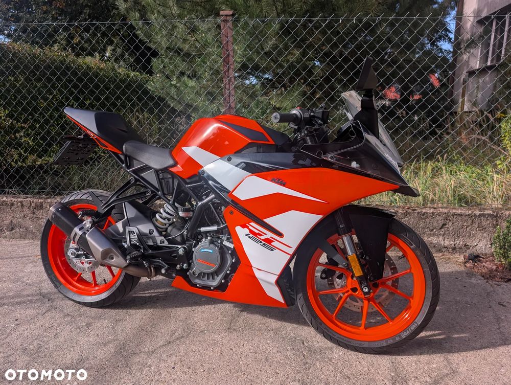 KTM RC 125 - 1