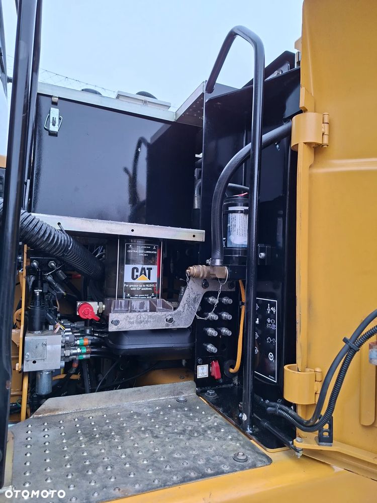 Caterpillar CAT M 313 D - 19