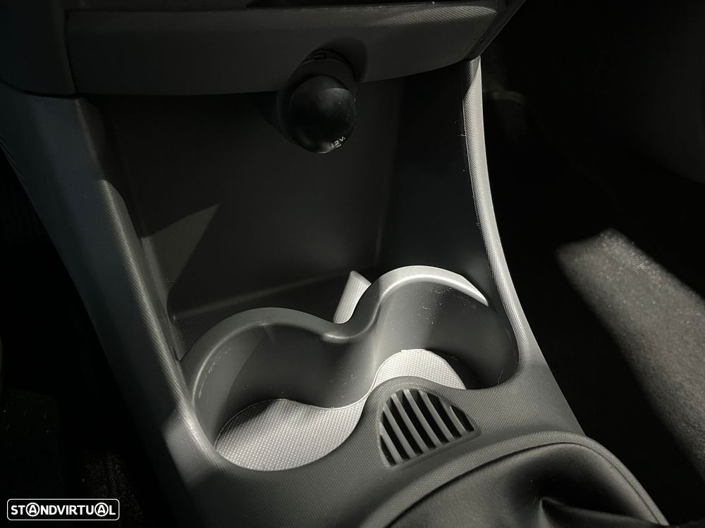 Peugeot 107 1.0 Trendy E4 - 14