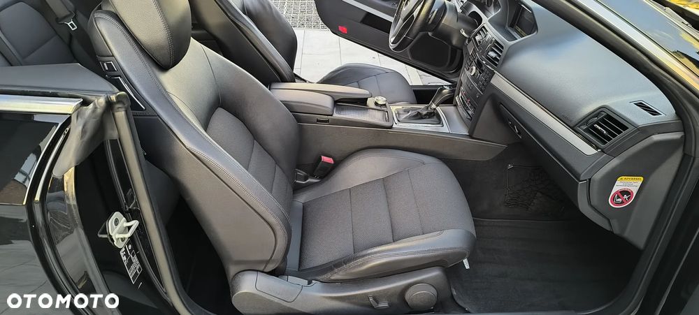 Mercedes-Benz Klasa E 350 CDI DPF BlueEFFICIENCY 7G-TRONIC Elegance - 12