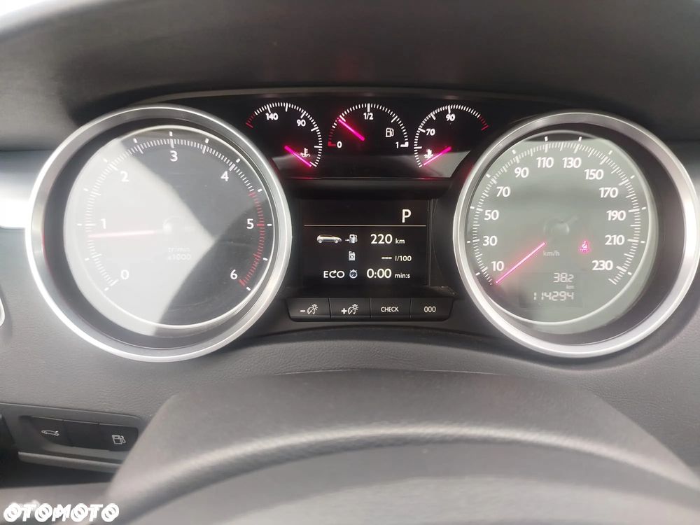 Peugeot 508 BlueHDi 180 EAT6 Stop&Start GT - 25
