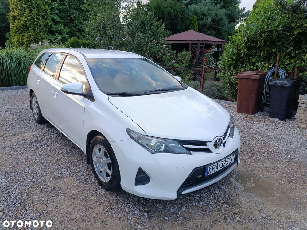 Toyota Auris 1.4 D-4D Life - 2