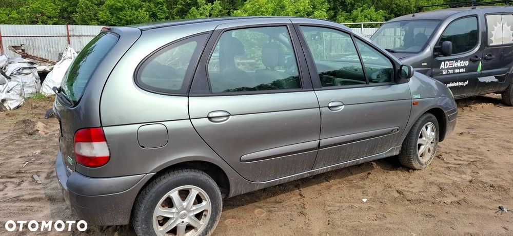 Renault Scenic I na części - 6