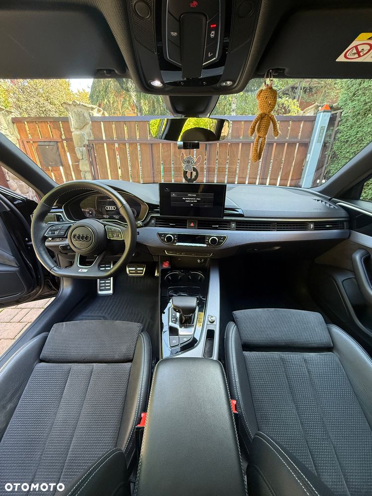 Audi A4 Avant - 10