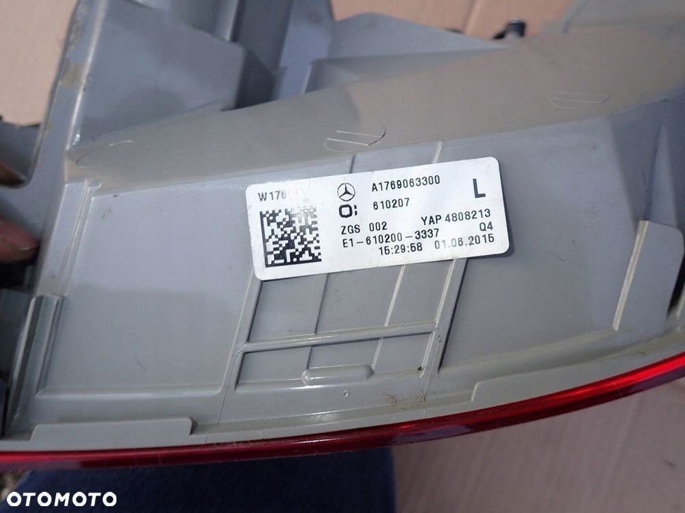 dw mercedes benz a200 w176 zderzak klapa lampy - 3