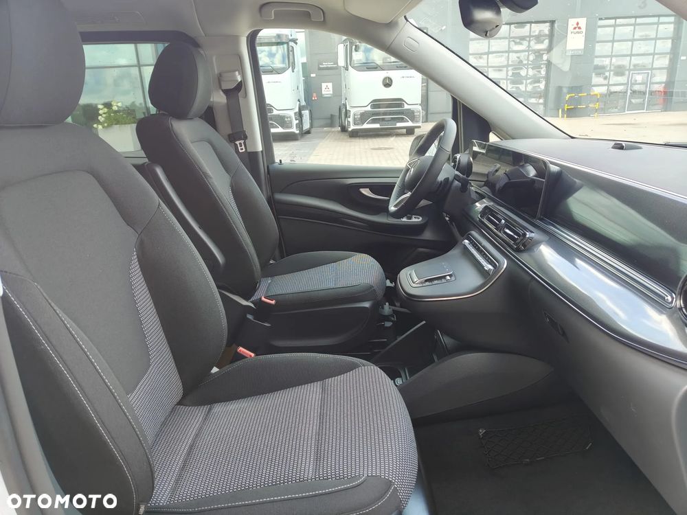Mercedes-Benz Klasa V 220 d 9G-Tronic - 12