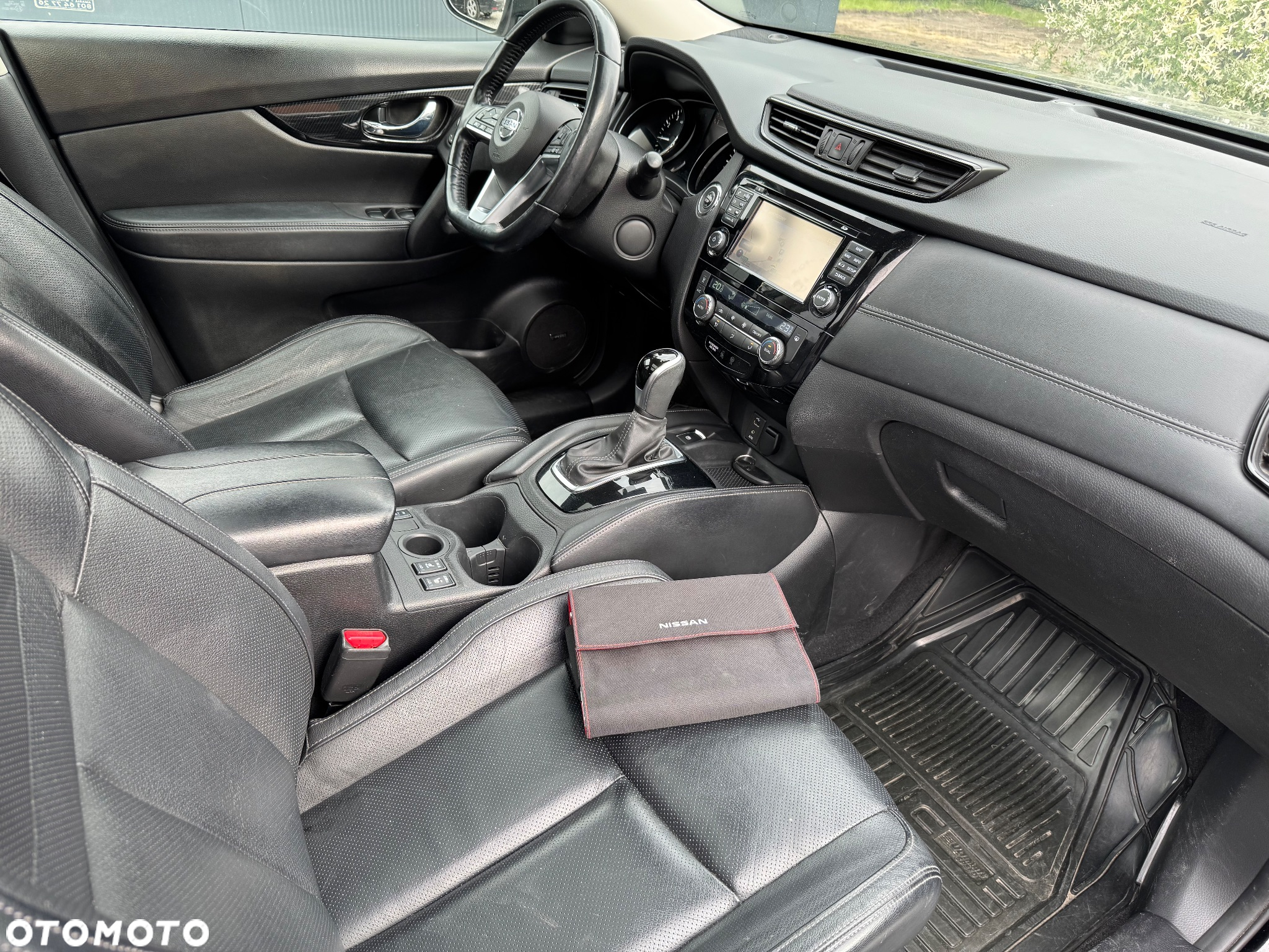 Nissan X-Trail 1.3 DIG-T Tekna 2WD DCT - 6