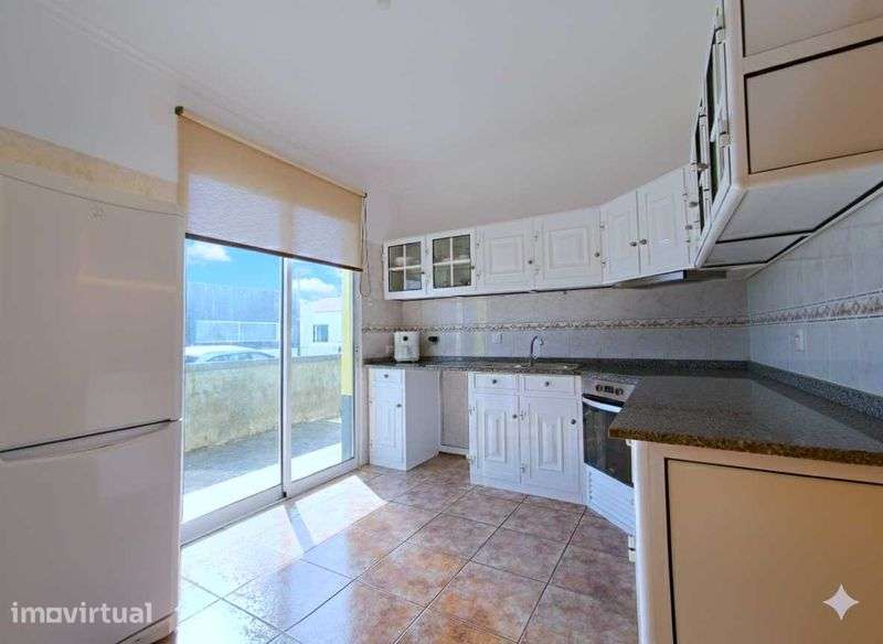 Vende-se Moradia Isolada T3 - Grande imagem: 4/12