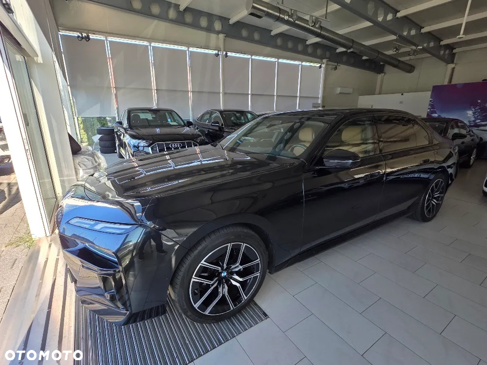 BMW Seria 7 - 5