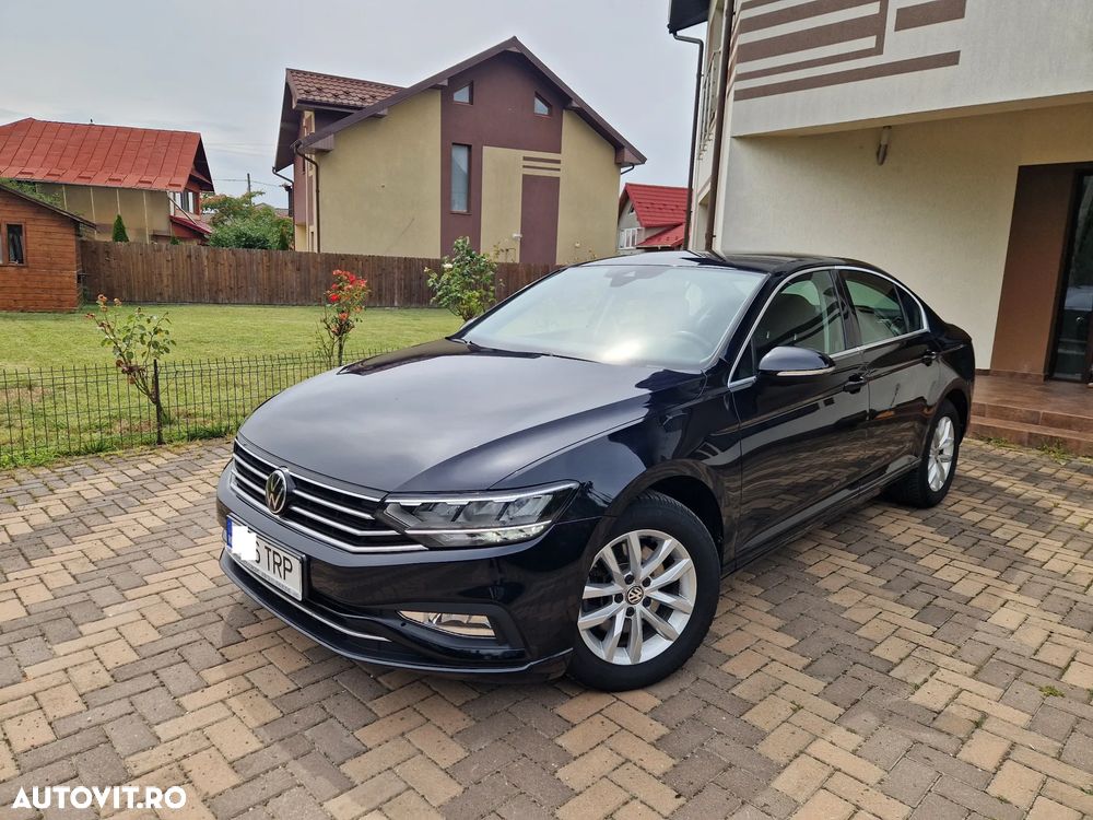 Volkswagen Passat 2.0 TDI DSG Comfortline - 17