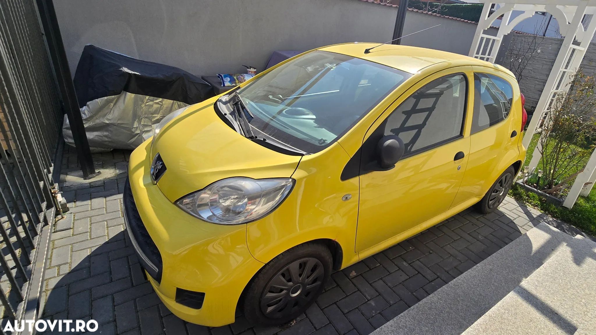Peugeot 107 One 1.0 E - 1