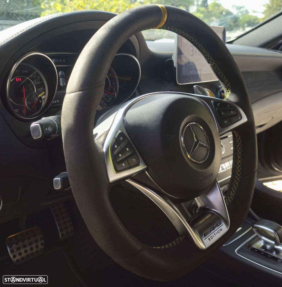 Mercedes-Benz A 45 AMG 4-Matic - 9