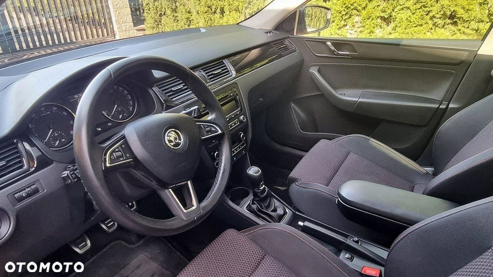 Skoda RAPID - 11