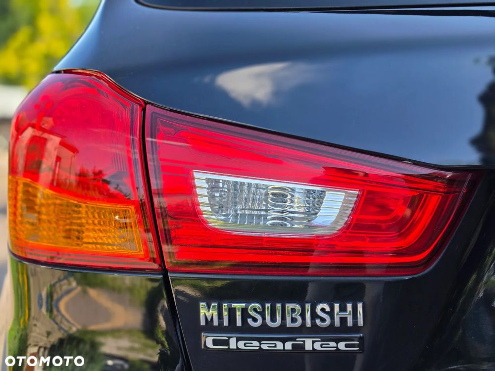 Mitsubishi ASX - 10