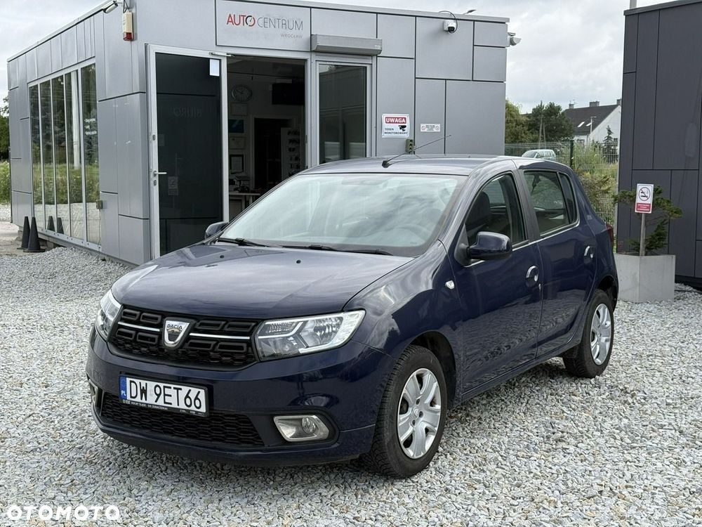 Dacia Sandero SCe 75 Essential - 1