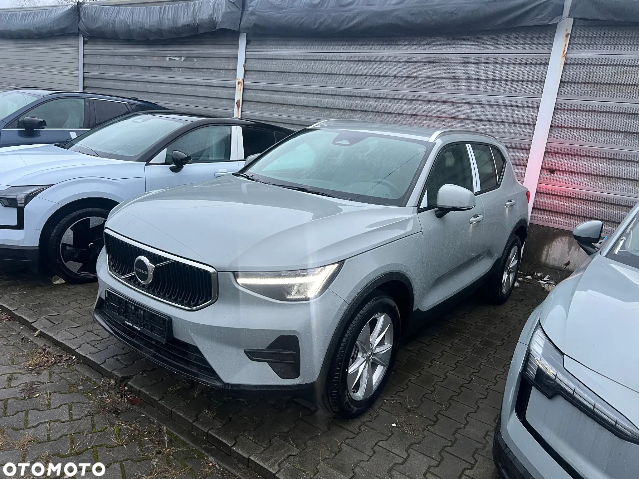 Volvo XC 40 B3 Core - 1