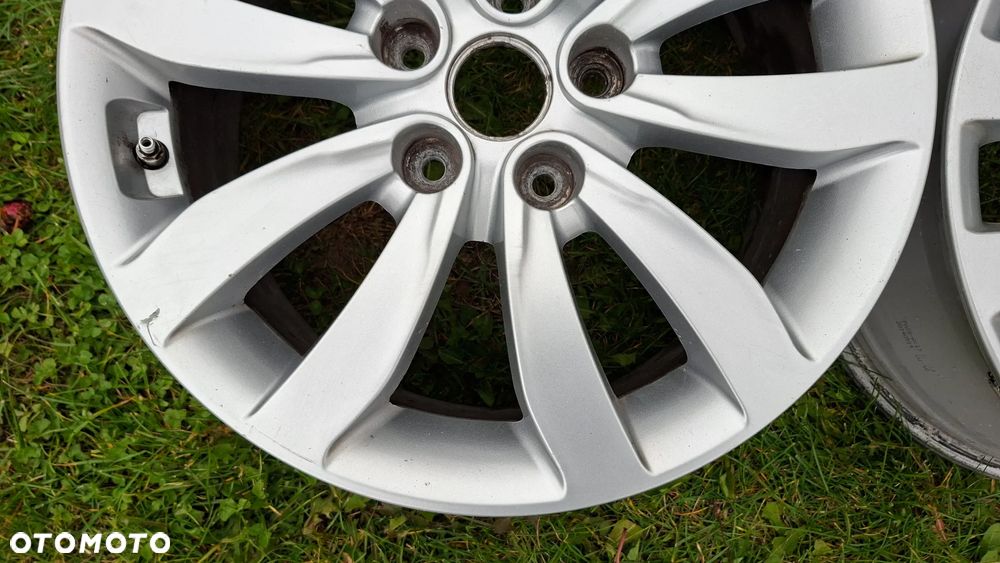 Felgi Aluminiowe 17 Kia Carens IV 5x114.3 ET 50.5 - 3