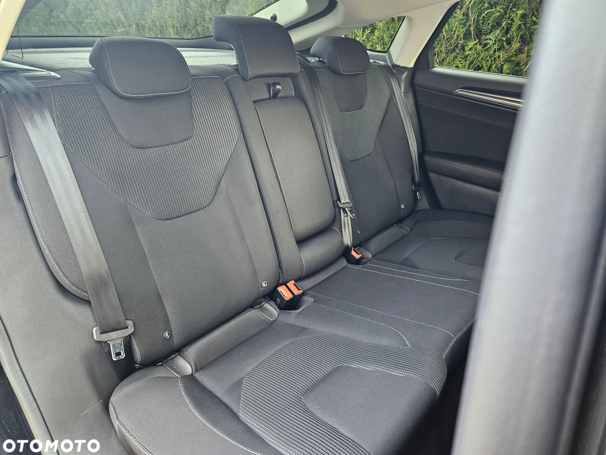 Ford Mondeo - 27