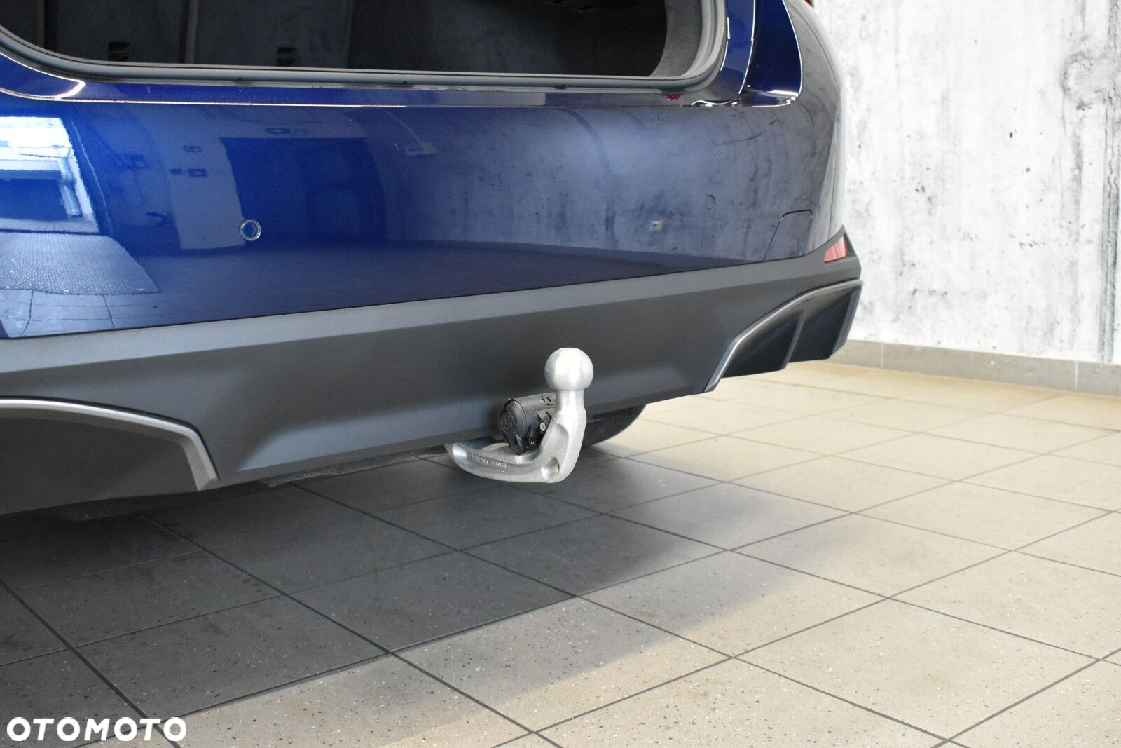 BMW i4 - 19