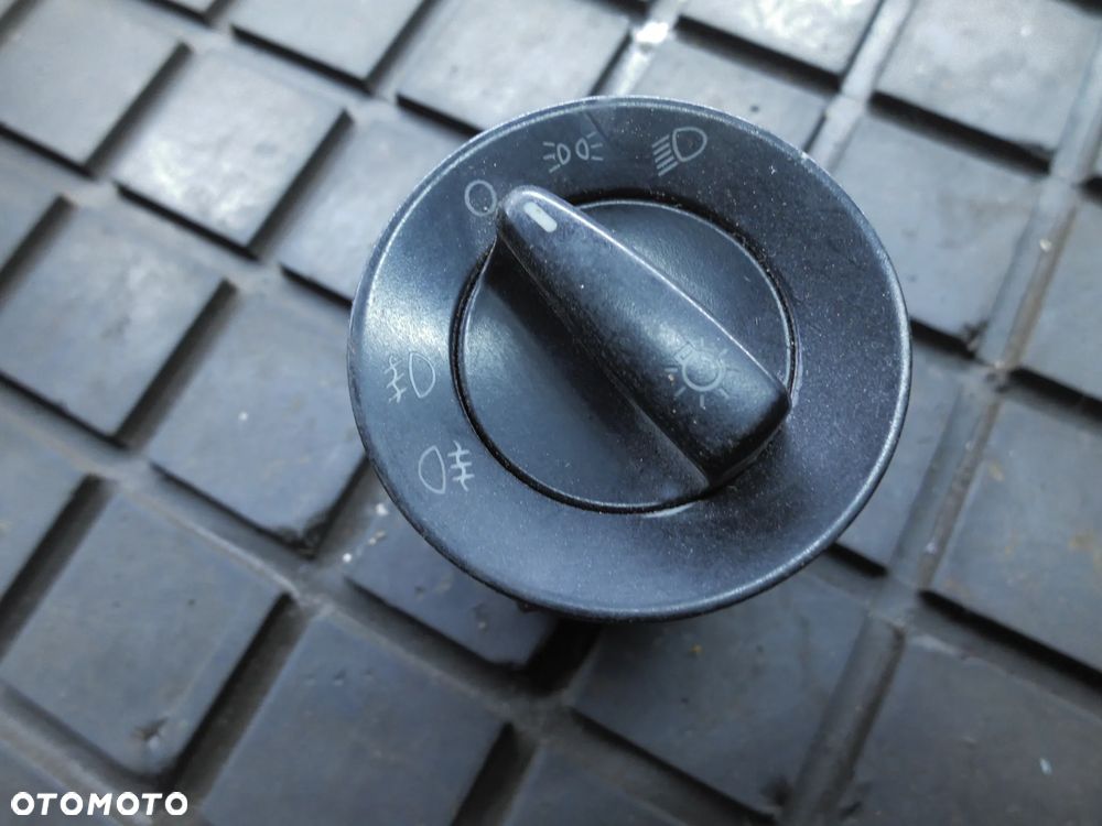 Przełącznik Świateł GOLF IV PASSAT B5 1C0941531A POSIADAM 3 SZTUKI - 1