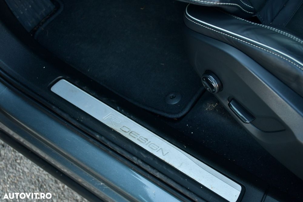 Volvo XC 60 - 22