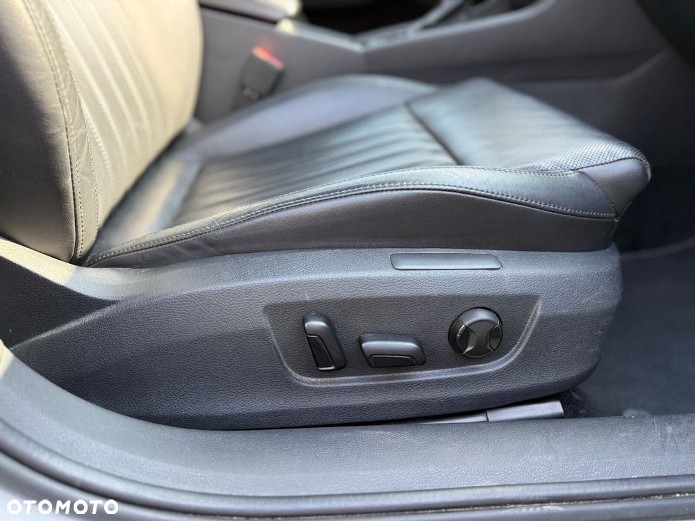 Skoda Superb 2.0 TSI 4x4 L&K DSG - 34