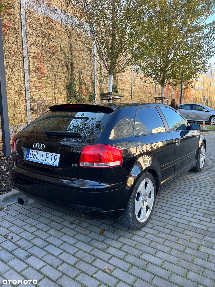 Audi A3 3-drzwiowe 1.6 Ambition - 5