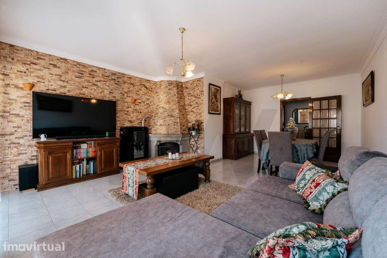 APARTAMENTO T3 | AVENIDA PRINCIPAL DE ARGANIL - Grande imagem: 5/38