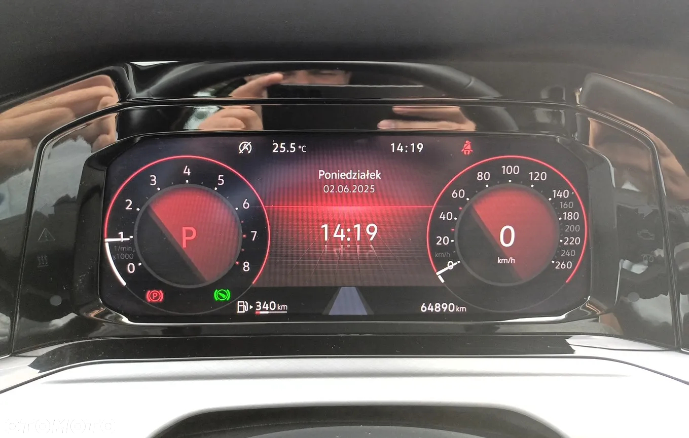 Volkswagen Golf - 15