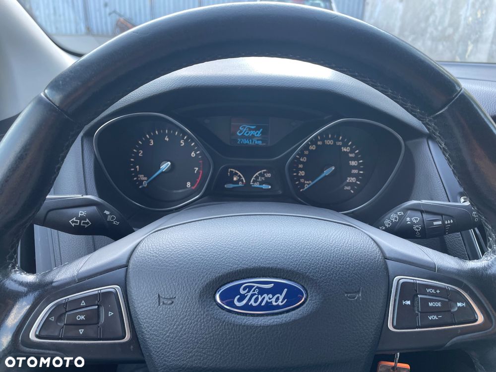 Ford Focus 1.6 Trend - 9