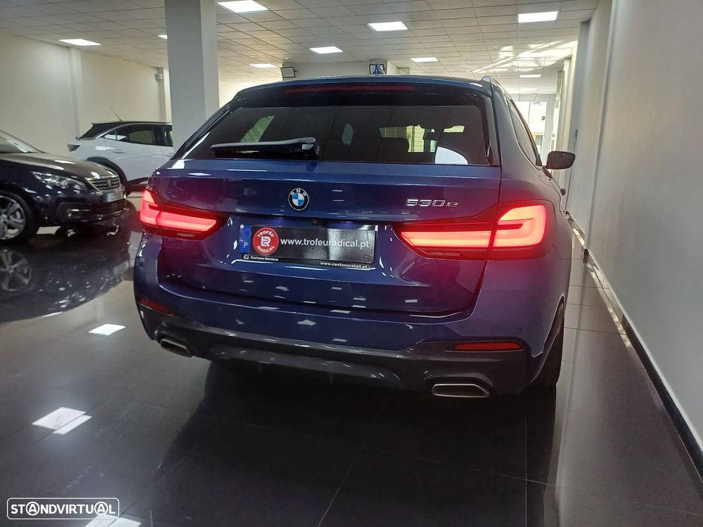 BMW 530 e Pack Desportivo M - 9