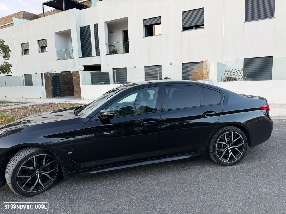 BMW 545 e xDrive Pack M - 5