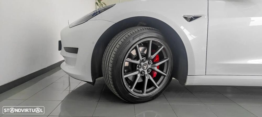 Tesla Model 3 Standard RWD - 11