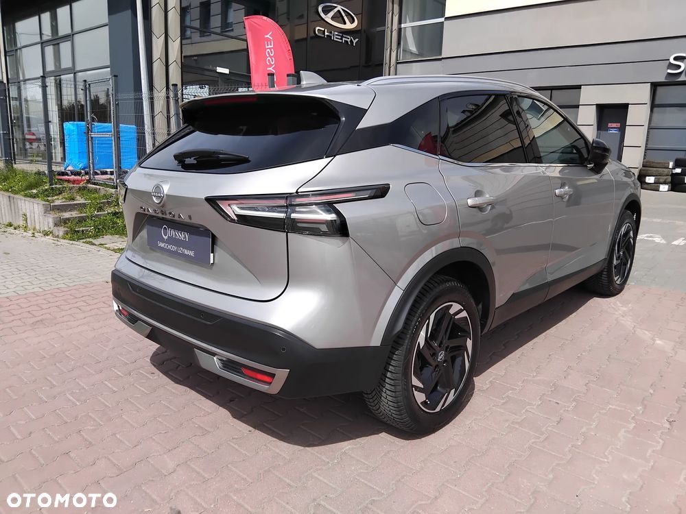 Nissan Qashqai 1.3 DIG-T MHEV N-Connecta Xtronic - 3