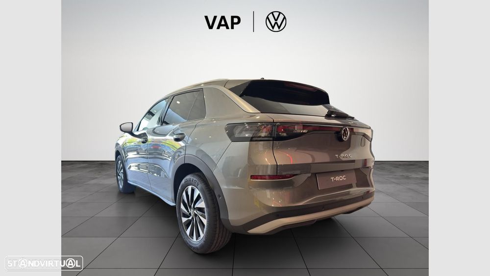 VW T-Roc 1.5 eTSI Style DSG - 4