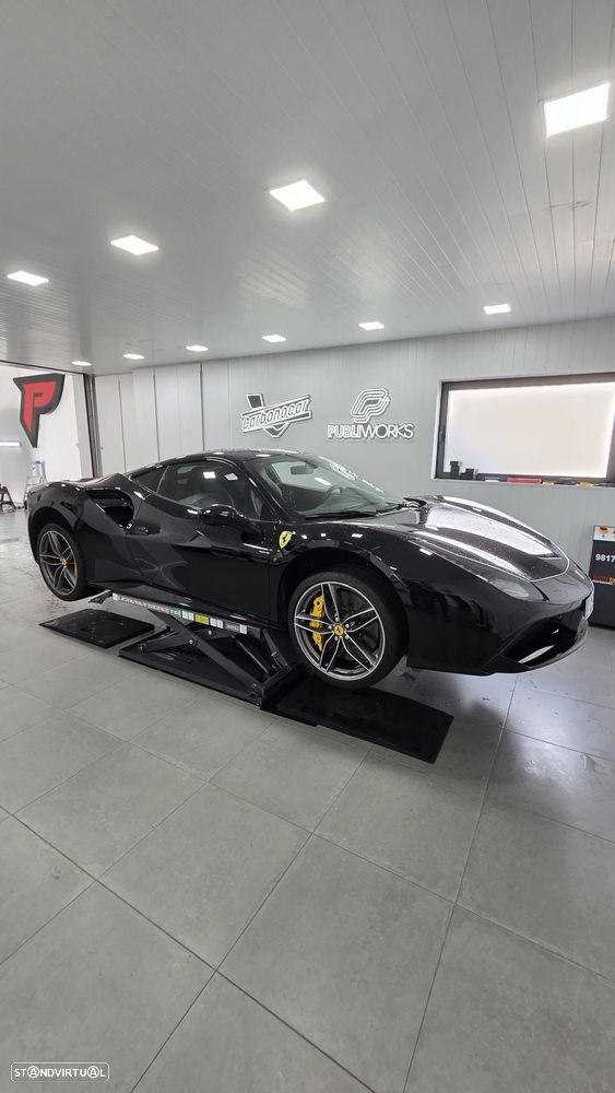 Ferrari 488 GTB - 1