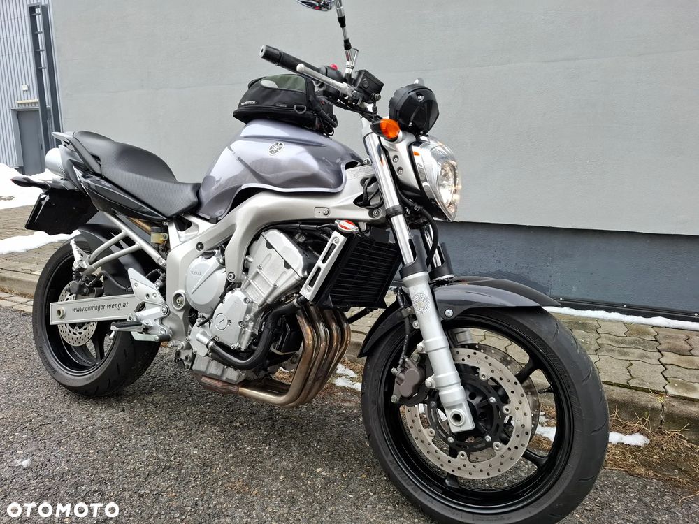 Yamaha FZ6 - 2
