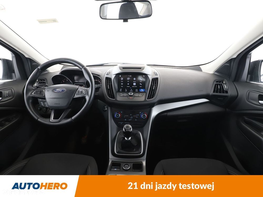 Ford Kuga - 12
