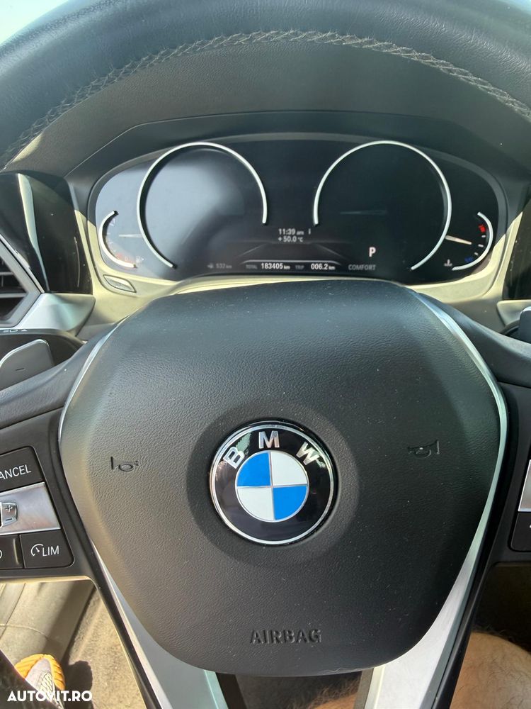 BMW Seria 3 330i AT M Sport - 13