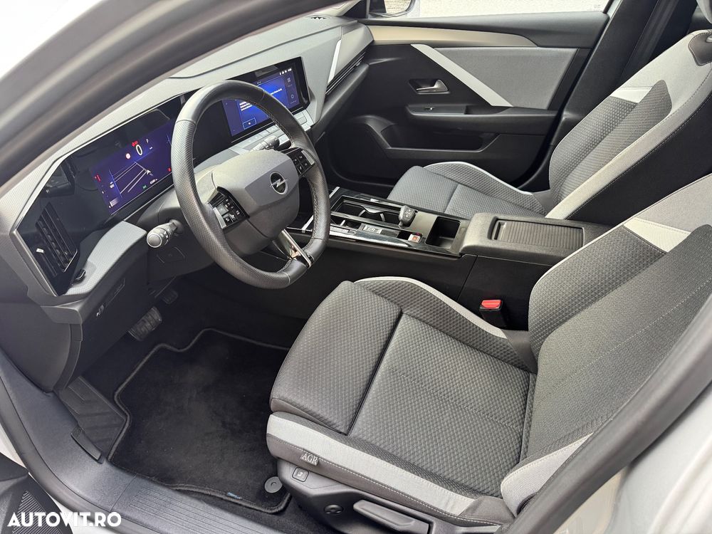 Opel Astra 1.5 D Automatik Business Elegance - 18
