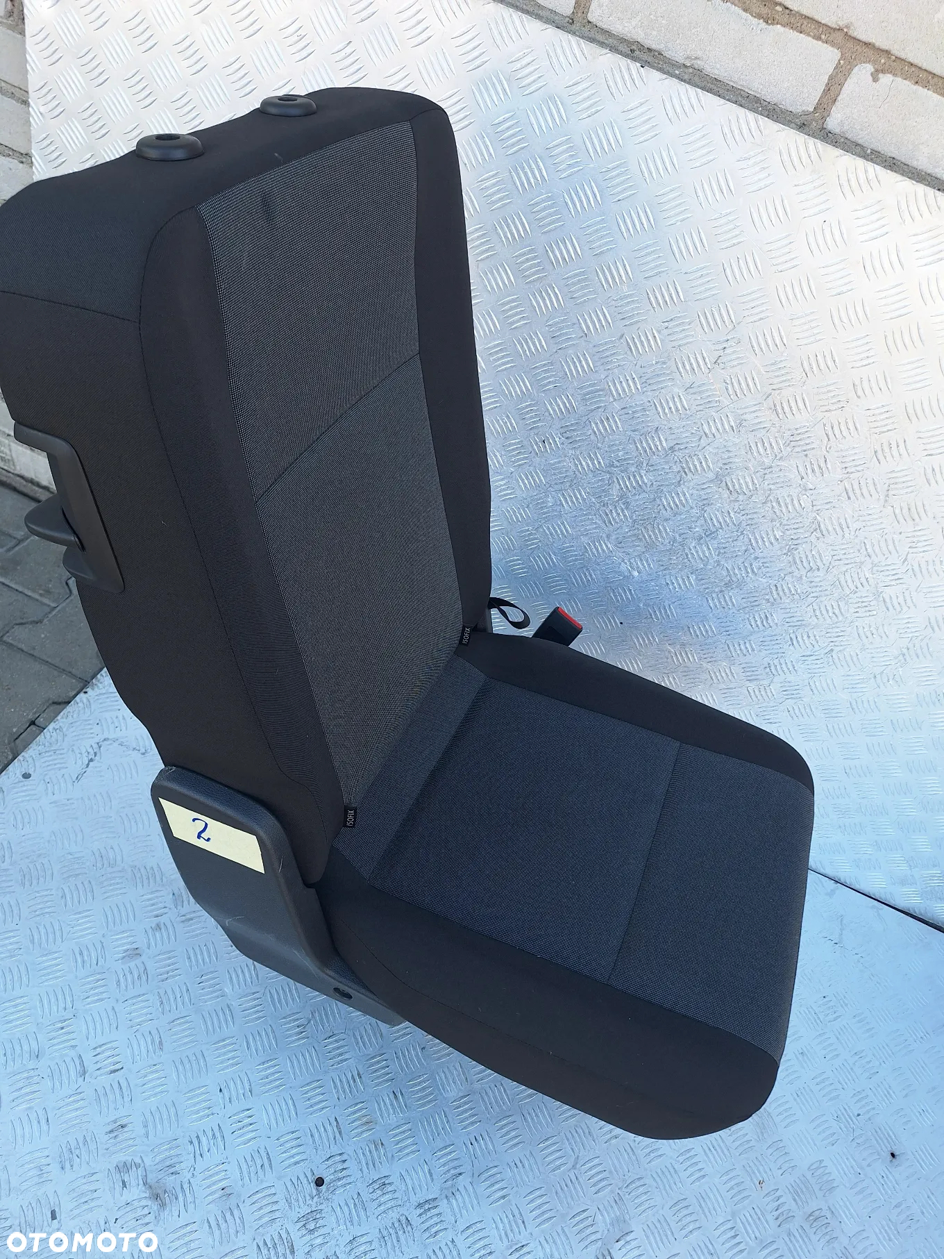 FOTEL KOZIOŁEK PRAWY KANAPA 2 RZĄD  - VW TRANSPORTER T5 T6 CARAVELLE - 3