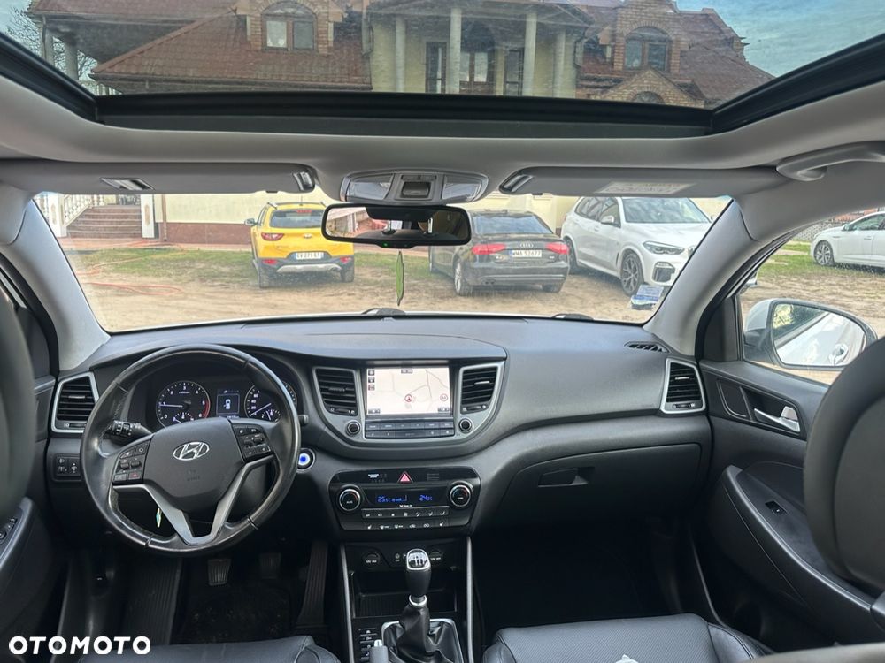 Hyundai Tucson - 16