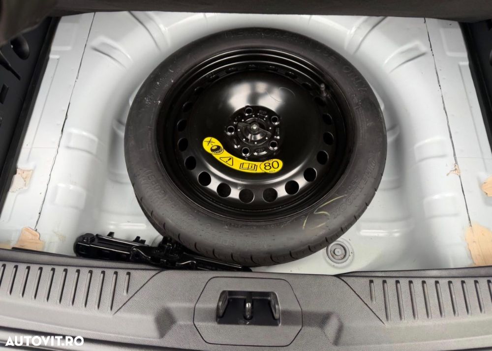 Ford Focus 1.5 EcoBlue Start-Stopp-System COOL&CONNECT DESIGN - 14