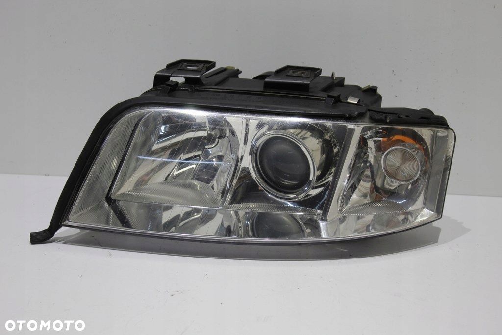 Audi A6 C5 Lift Lampa Przód Lewa Przed Zwykłą Soczewką Igła EU - 1