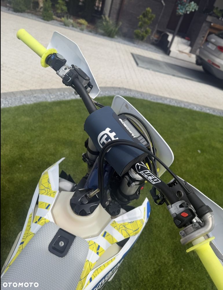 Husqvarna FE - 7