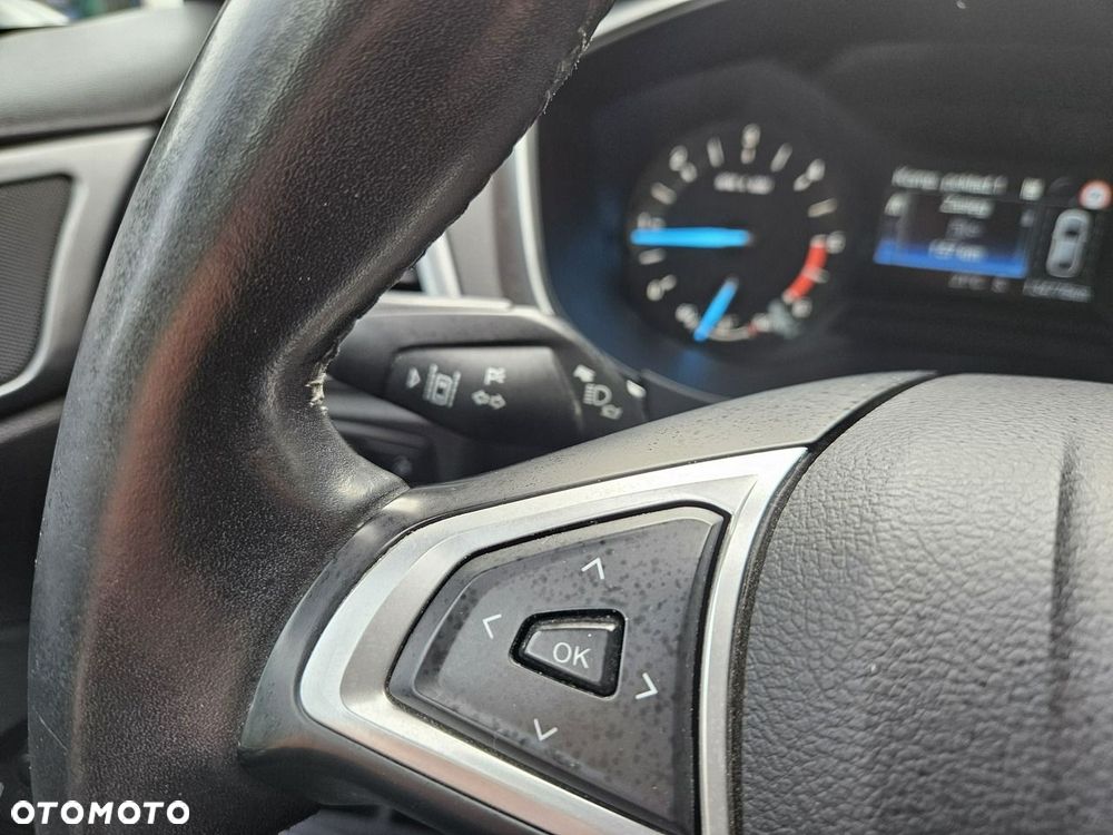 Ford Mondeo - 20