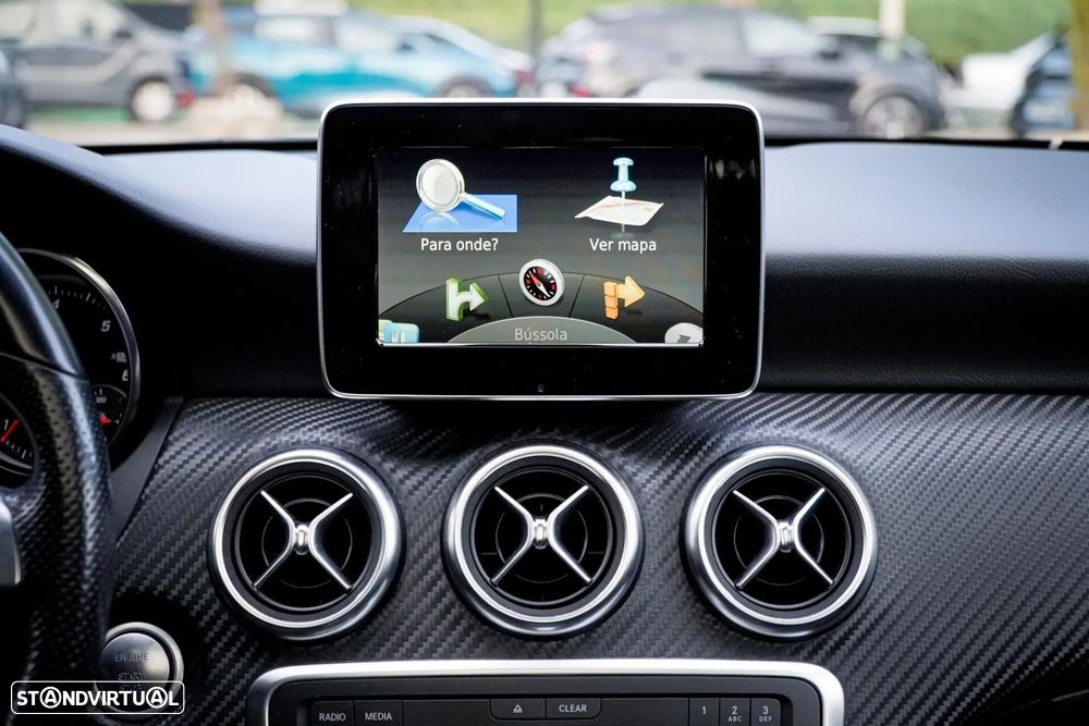 Mercedes-Benz A 180 d AMG Line - 27