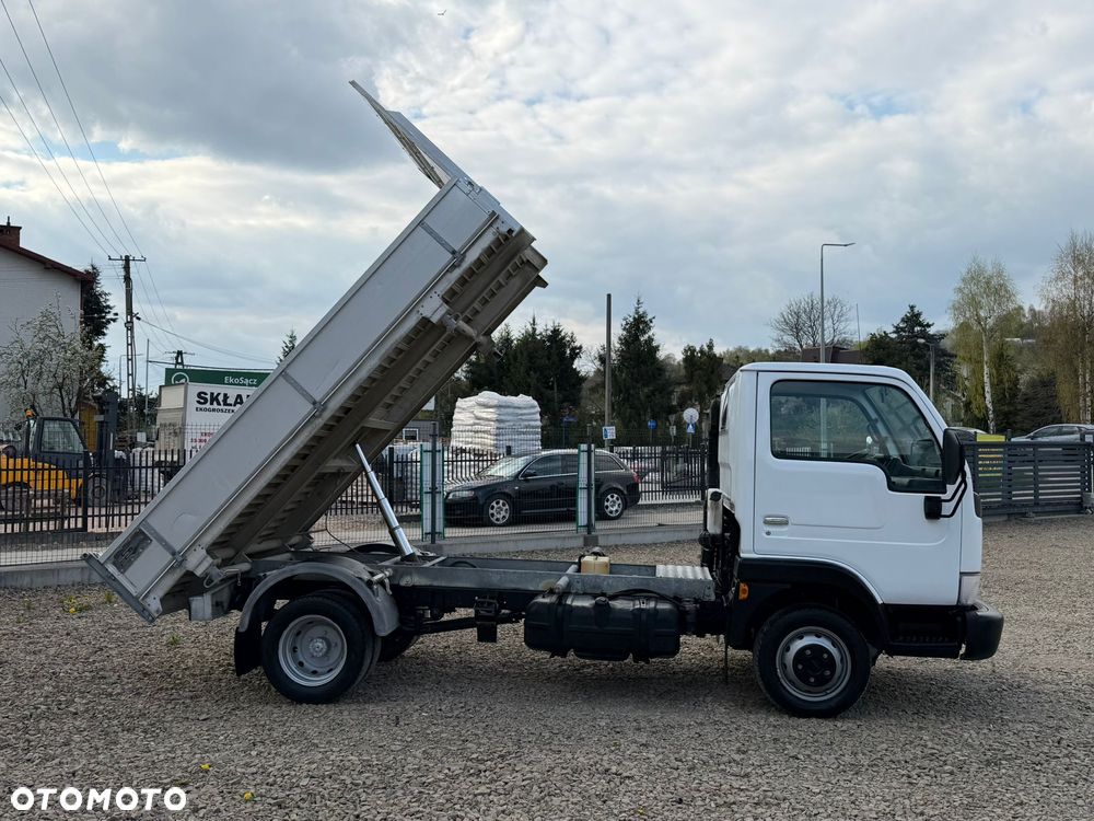 Nissan CABSTAR Kiper Wywrotka IGŁA - 2