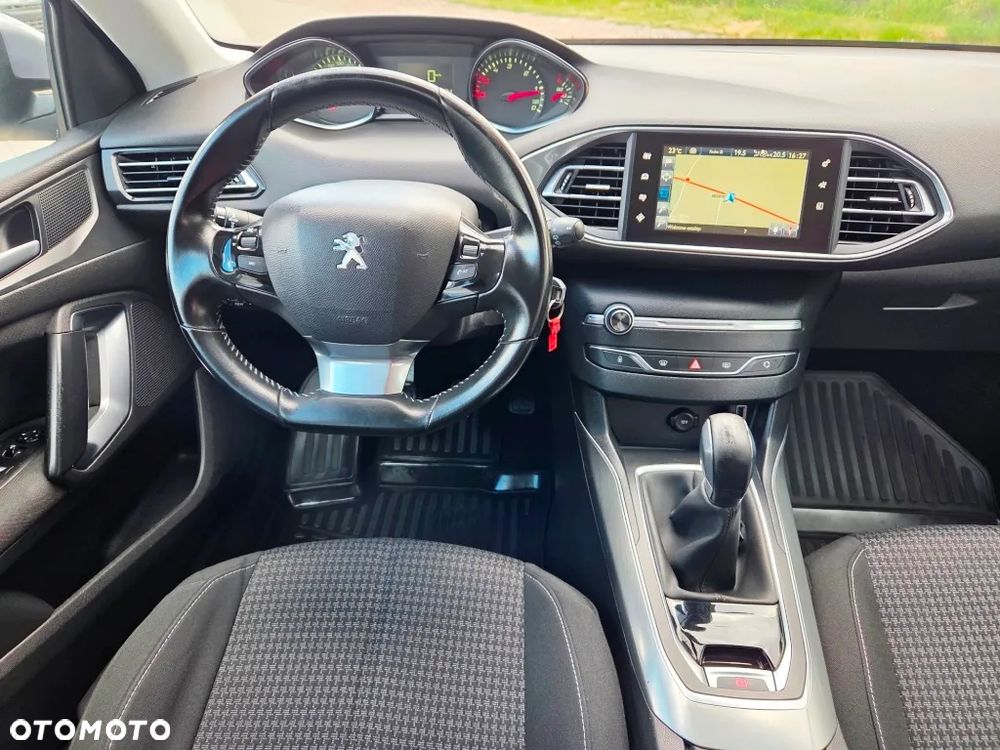 Peugeot 308 1.6 e-HDi Allure S&S - 35