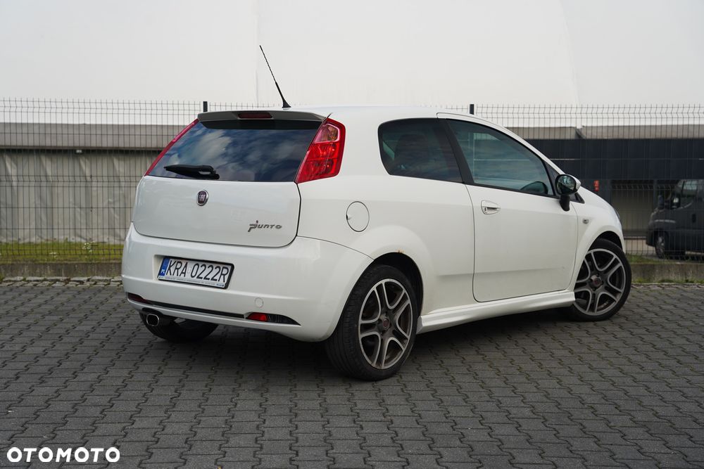 Fiat Punto - 2
